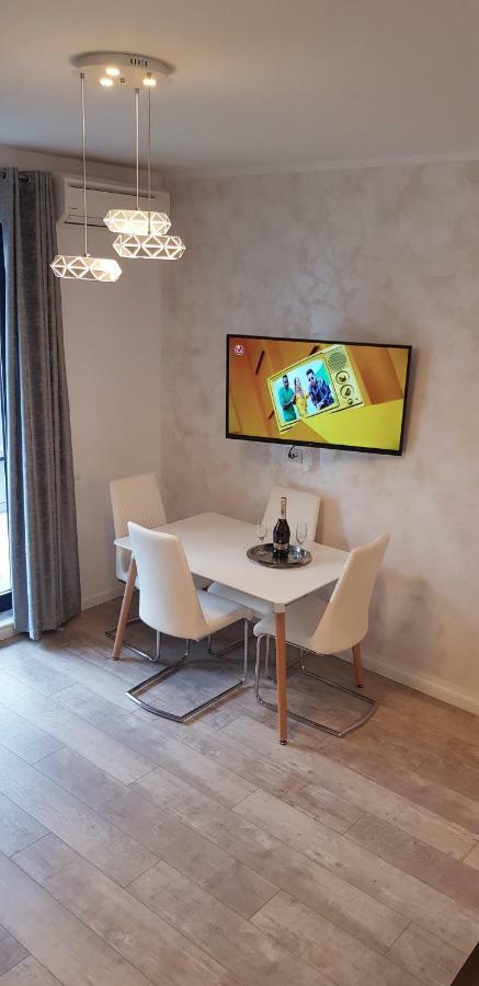 Mg Apartments Mamaia Nord Năvodari Buitenkant foto